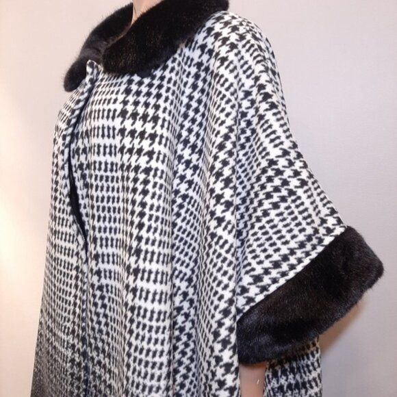 Marina Luna Houndstooth Cloak Winter Fleece Cape Poncho Coat Faux Fur Trim L XL - Picture 7 of 15
